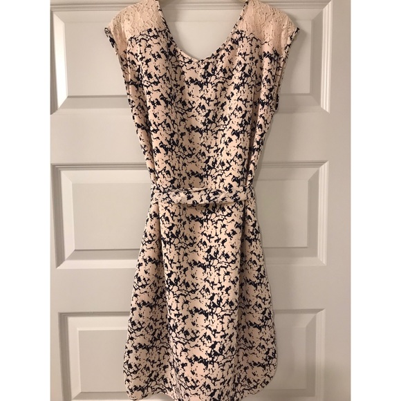 French Connection sleeveless dress - Picture 2 of 2